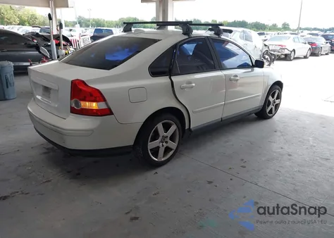 2006 Volvo S40 2.4I z USA, uszkodzony, nr VIN YV1MS382262209606